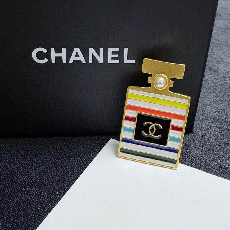 Chanel Brooch 07yxs60